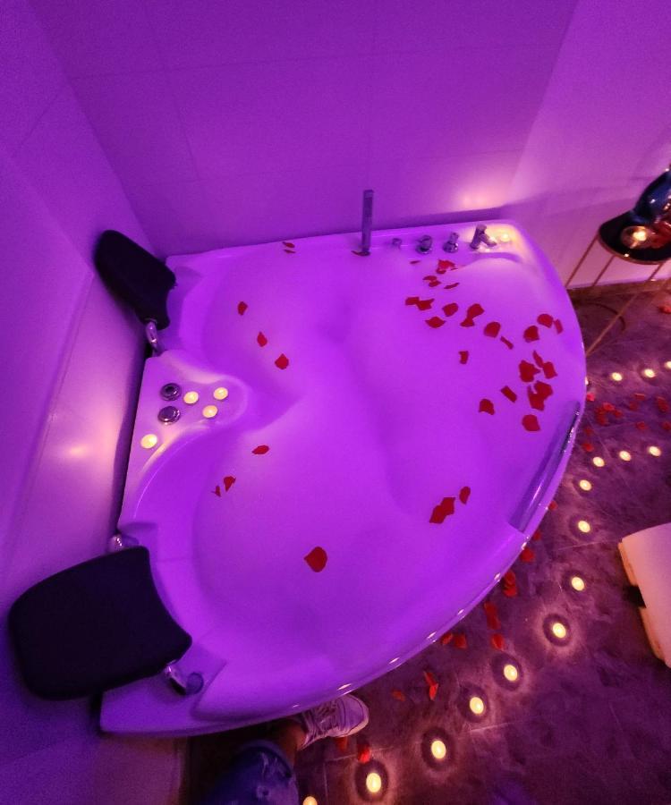 Apartament Apartamento Love Jacuzzi Kartagena Zewnętrze zdjęcie